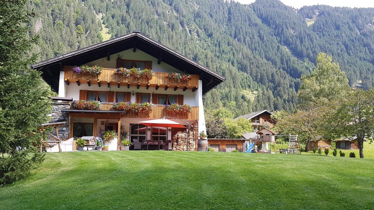 Haus Hubertus - Gaestehaus Sahler พาร์เตอเนน ภายนอก รูปภาพ